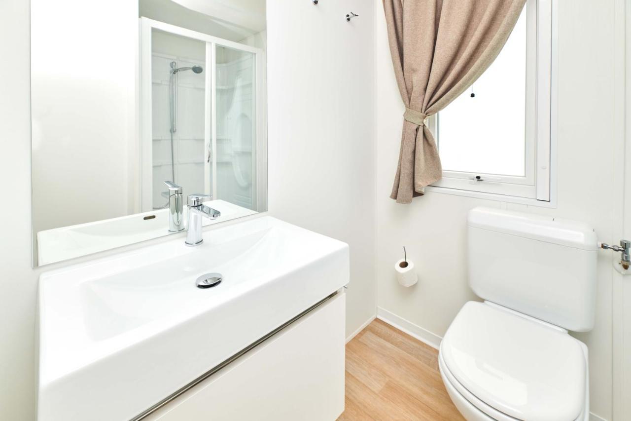 Two-Bedroom Mobile Home Terrace