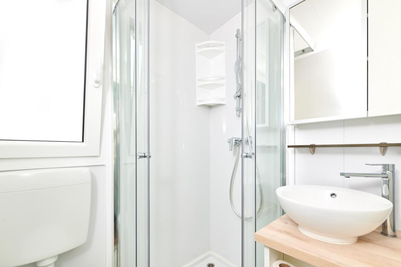Premium Mobile Home 42
