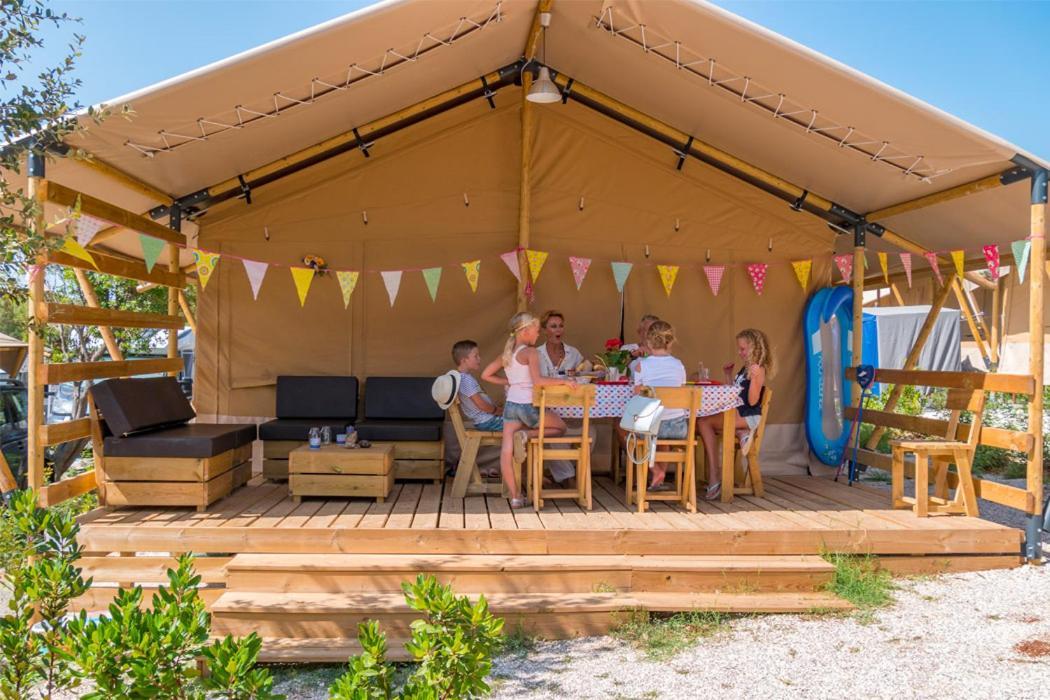 Tent
