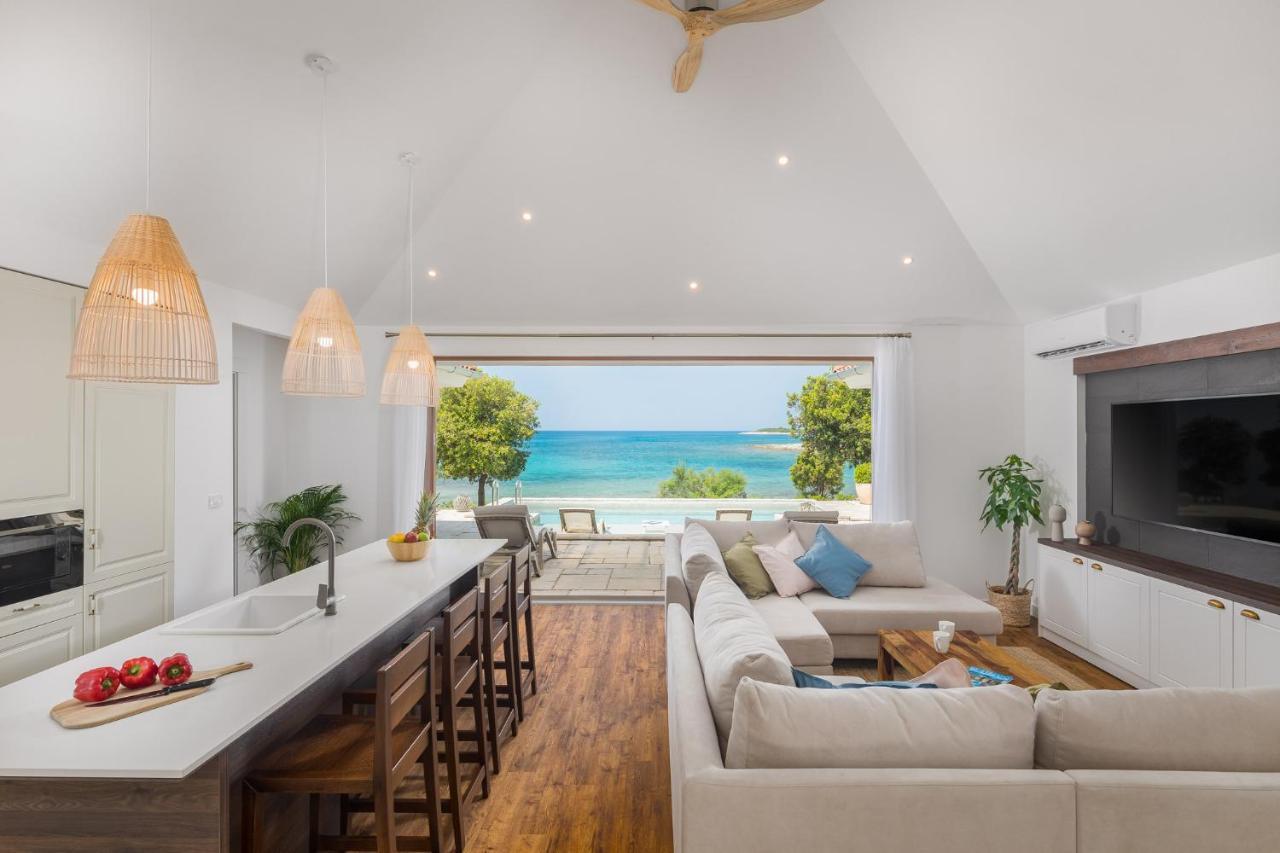 Beachfront Villa Swimming Pool Sea View