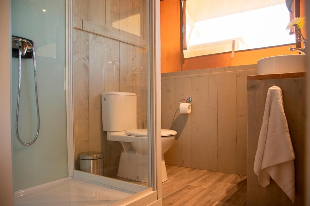 Tent,1352203124:JPEG