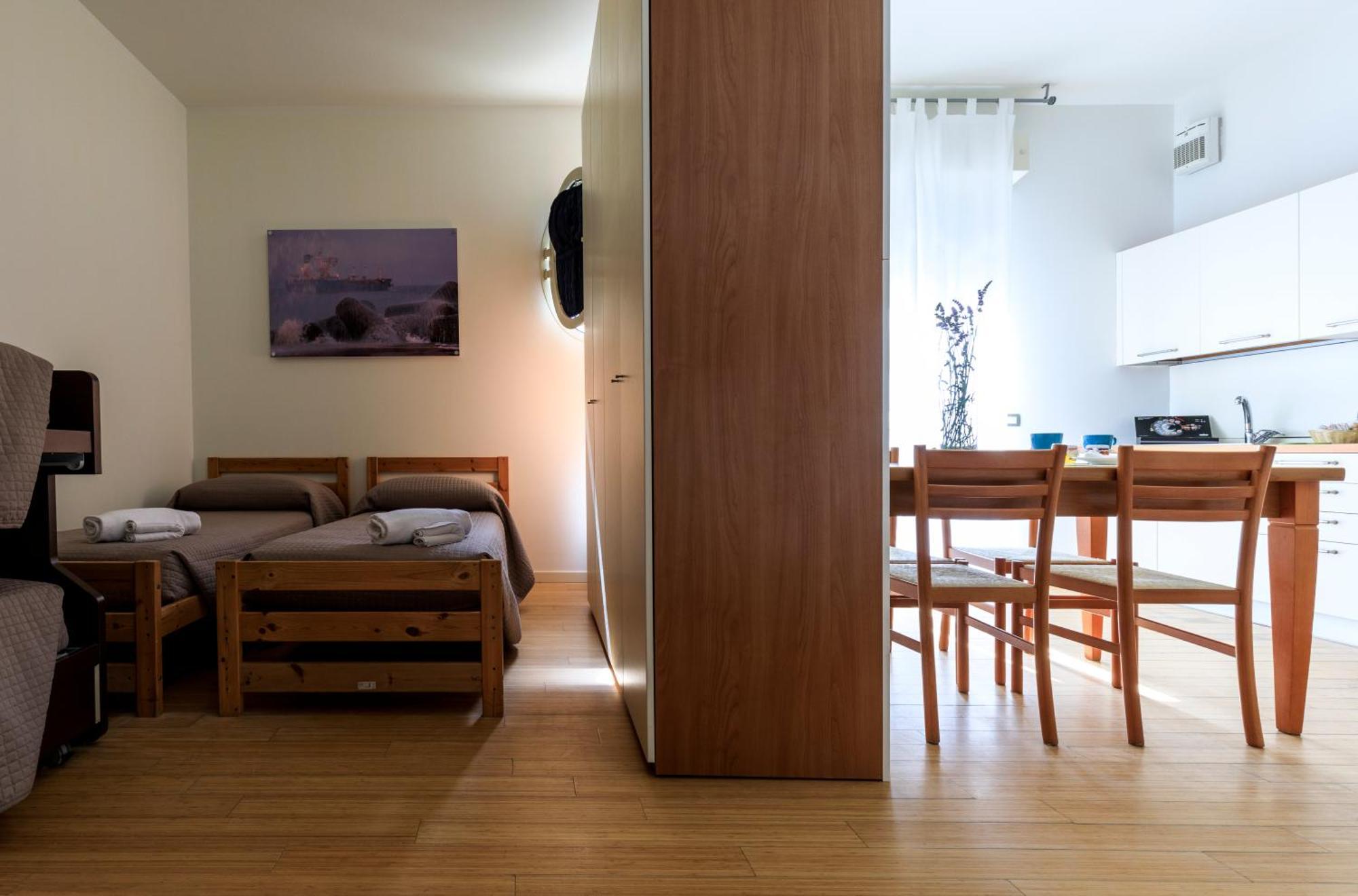 Family One-Bedroom Apartment