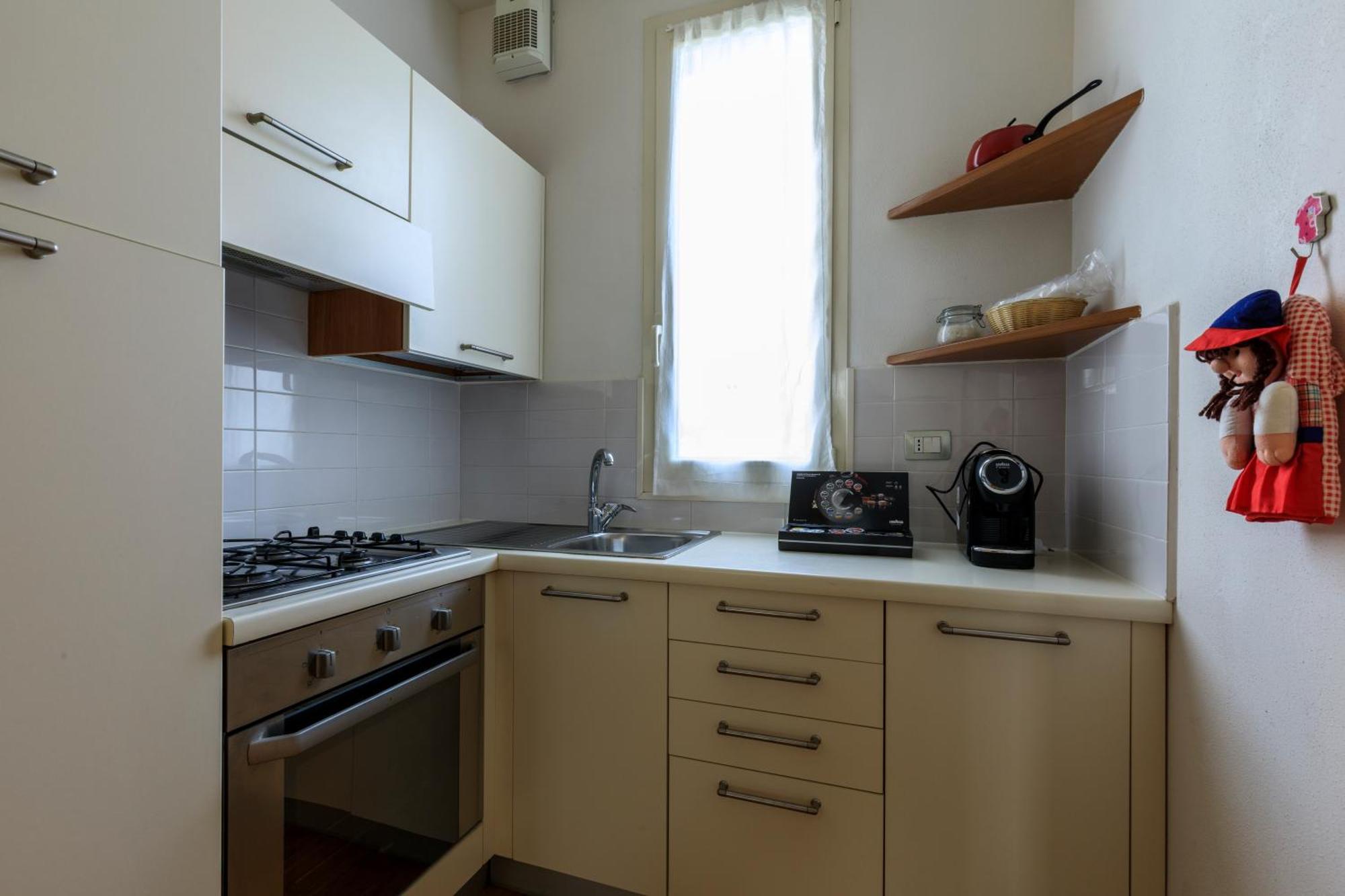 Large One-Bedroom Apartment