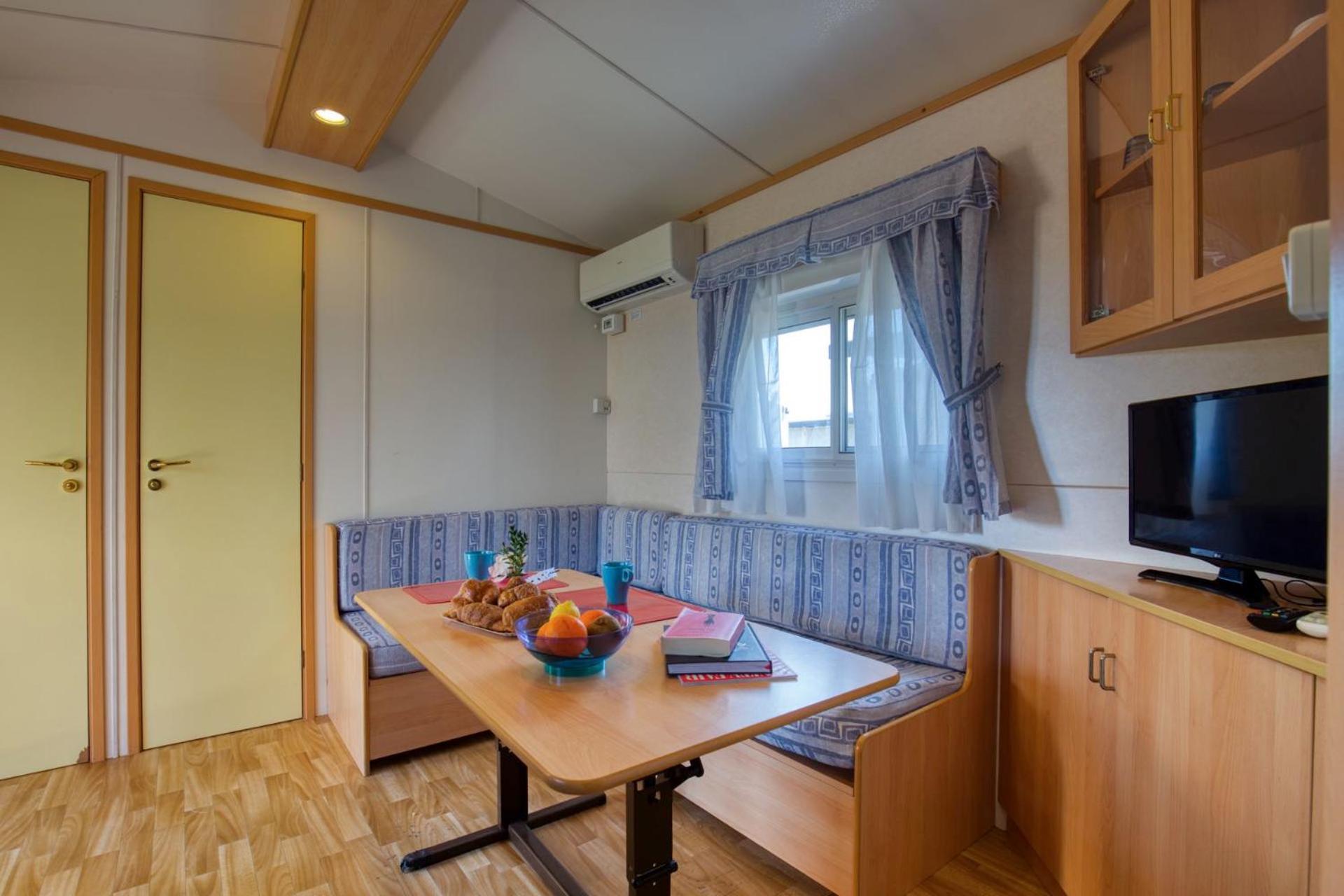 Deluxe Double or Twin Room Sea View
