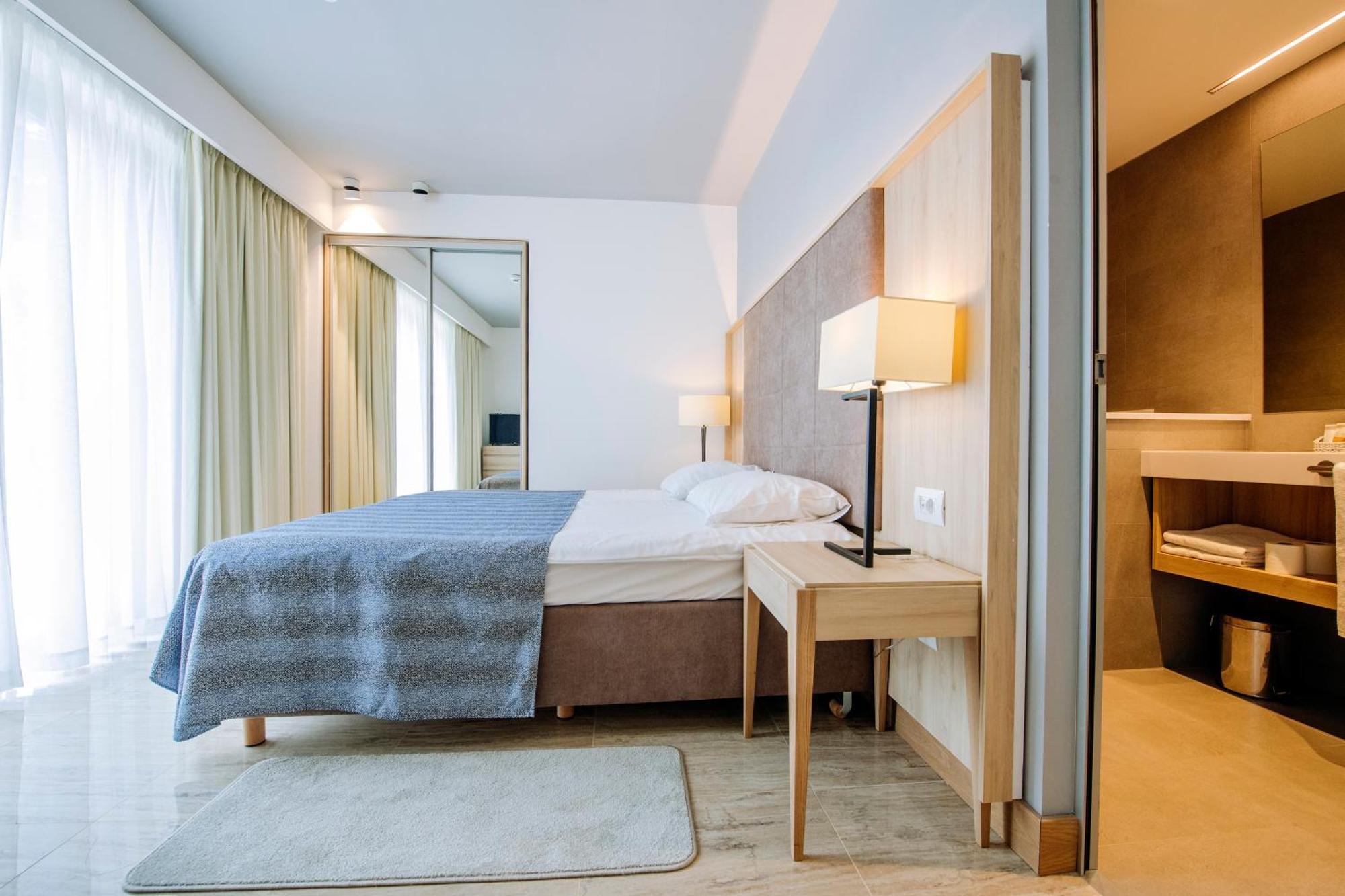Superior Two-Bedroom Apartment
