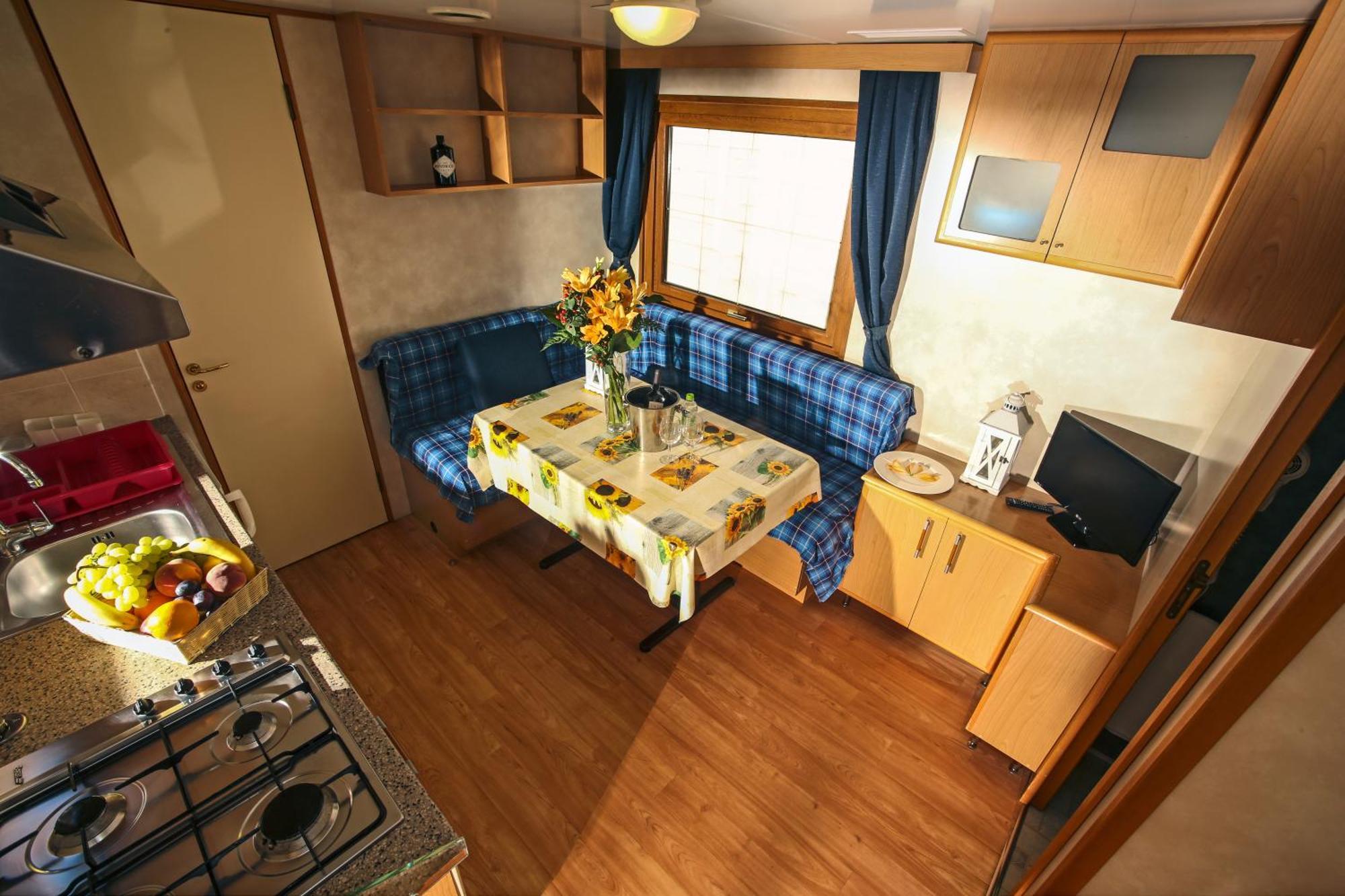 Casa Mobile