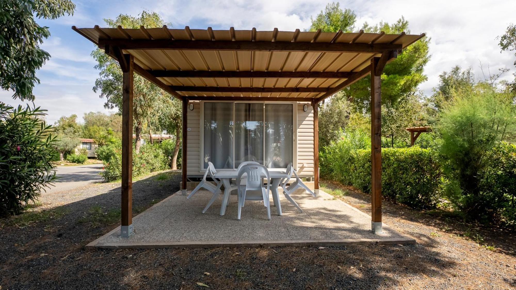 Bungalow con 2 Camere da Letto