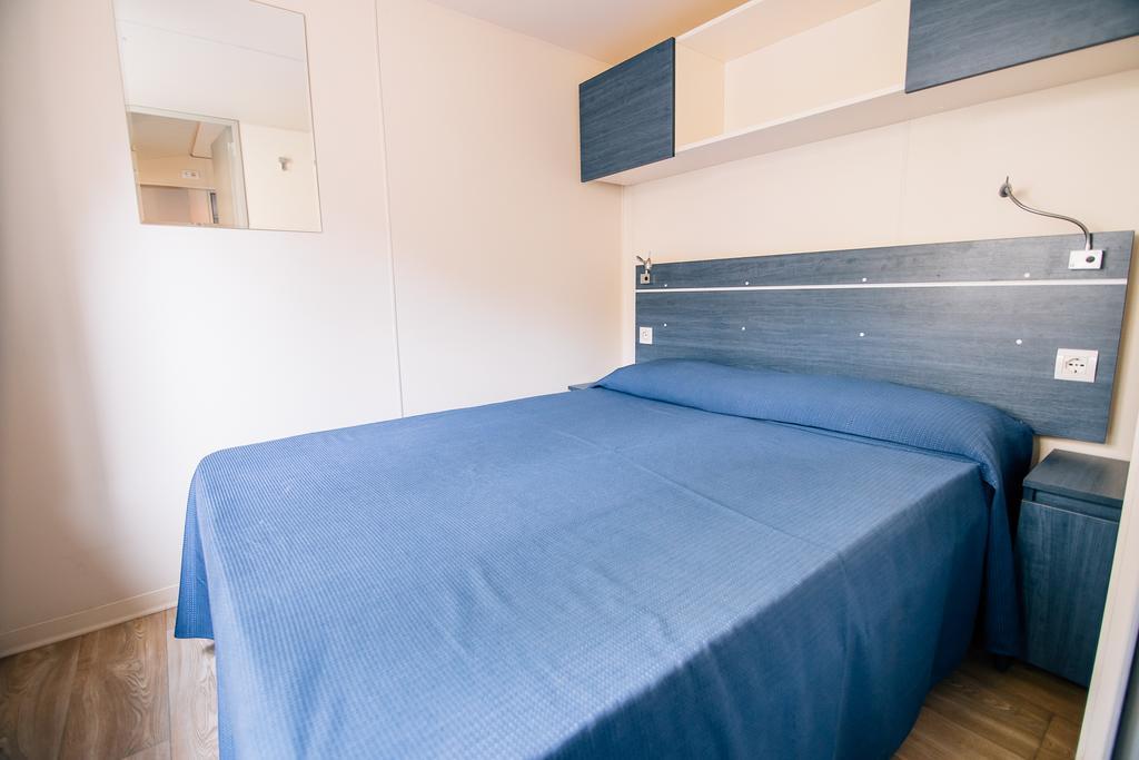 Casa Mobile (4 adulti) con Accesso alla Spiaggia