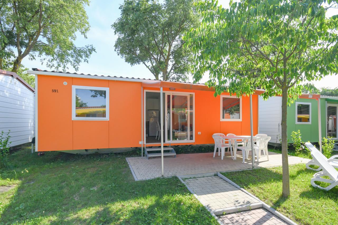 Two-Bedroom Mobile Home Deluxe