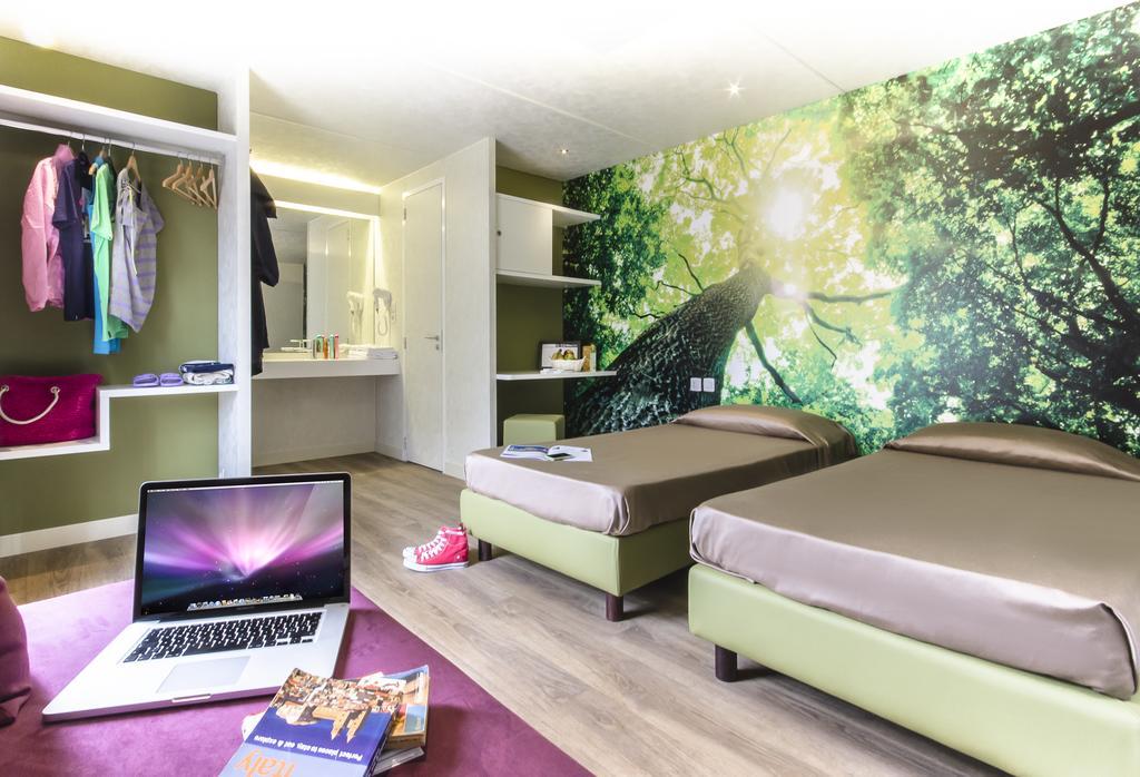 Bungalow Deluxe