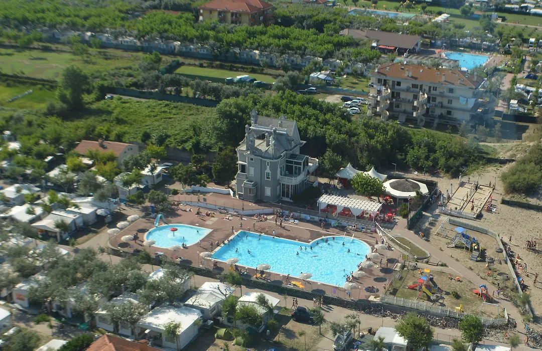 Internazionale - Family Village-1