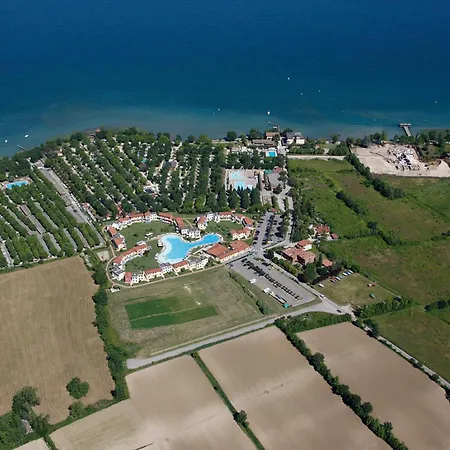 Gasparina Village-3